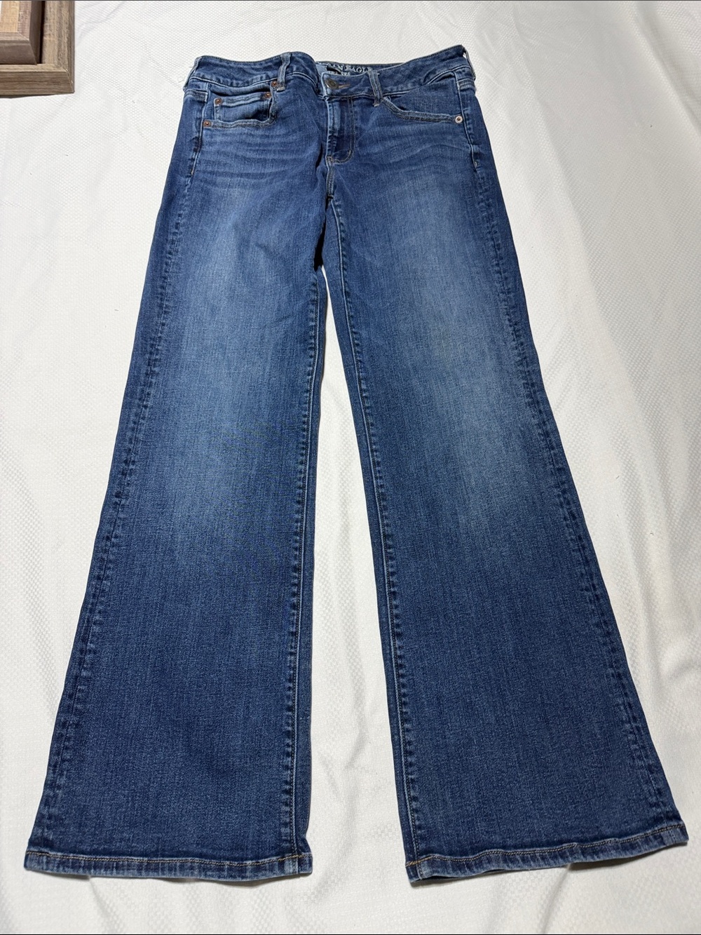American Eagle Outfitters favorite boyfriend Jeans in Medium Blue